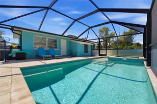2400 Pine Ct, Nokomis, FL 34275 - Photo 32