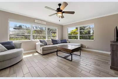2400 Pine Court, Nokomis, FL 34275 - Photo 12
