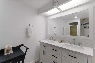 309 57th Street, Holmes Beach, FL 34217 - Photo 18