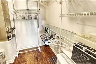 5450 Longwood Run Blvd, Sarasota, FL 34243 - Photo 14