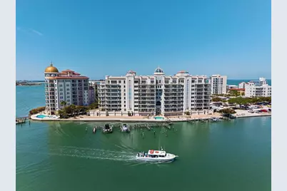 464 Golden Gate Point #703, Sarasota, FL 34236 - Photo 2
