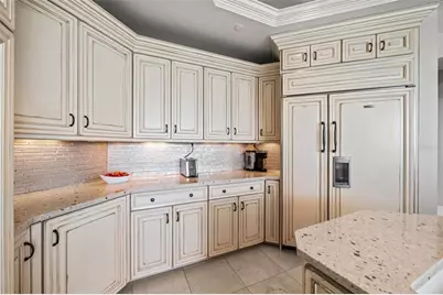 464 Golden Gate Point #703, Sarasota, FL 34236 - Photo 30