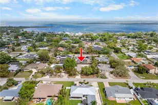 7612 18th Ave NW, Bradenton, FL 34209 - Photo 2