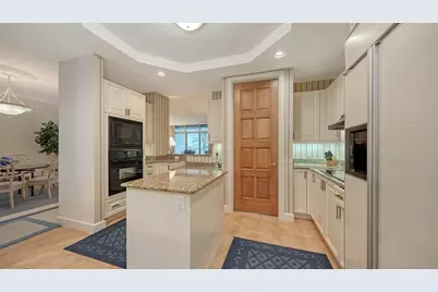 2185 Gulf Of Mexico Drive #223, Longboat Key, FL 34228 - Photo 12