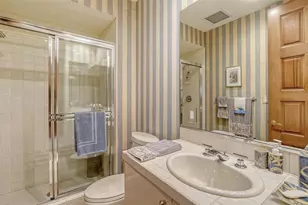 2185 Gulf of Mexico Dr, Longboat Key, FL 34228 - Photo 22