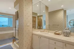 2185 Gulf of Mexico Dr, Longboat Key, FL 34228 - Photo 16