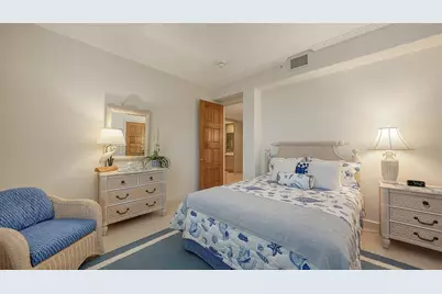 2185 Gulf Of Mexico Drive #223, Longboat Key, FL 34228 - Photo 24