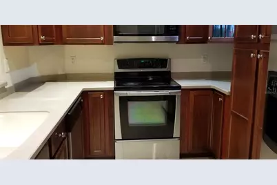 8082 Moonstone Drive #17-101, Sarasota, FL 34233 - Photo 4