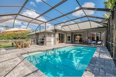 5106 76th Street E, Bradenton, FL 34203 - Photo 2