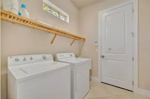 15407 Helmsdale Pl, Lakewood Ranch, FL 34202 - Photo 20