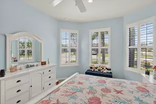 17905 Manchester Pl, Bradenton, FL 34202 - Photo 10