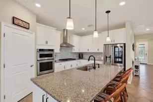 17905 Manchester Pl, Bradenton, FL 34202 - Photo 36