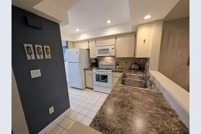 6896 W Country Club Lane #148, Sarasota, FL 34243 - Photo 6