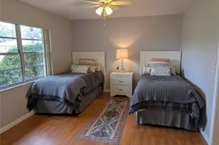 6896 W Country Club Ln, Sarasota, FL 34243 - Photo 16