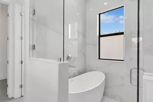 6161 Feise St, Port Charlotte, FL 33981 - Photo 22