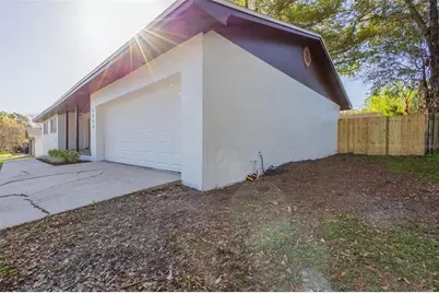 1517 Hallam Court N, Lakeland, FL 33813 - Photo 38