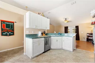 646 Park Valley Circle, Minneola, FL 34715 - Photo 4
