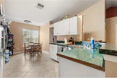 646 Park Valley Circle, Minneola, FL 34715 - Photo 8