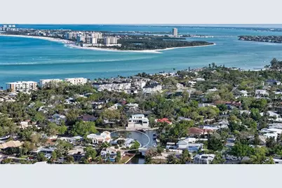 339 Treasure Boat Way, Sarasota, FL 34242 - Photo 4