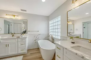 339 Treasure Boat Way, Sarasota, FL 34242 - Photo 40