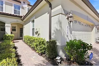 8142 Miramar Way, Lakewood Ranch, FL 34202 - Photo 6