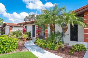 6004 Vivienda Dr, Bradenton, FL 34207 - Photo 2