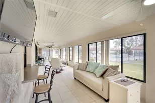 6004 Vivienda Dr, Bradenton, FL 34207 - Photo 20