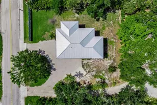 105 Shore Rd, Nokomis, FL 34275 - Photo 18