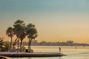 1390 Main St, Sarasota, FL 34236 - Photo 8