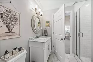 2381 Florinda St, Sarasota, FL 34231 - Photo 12