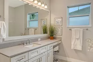 8278 Grande Shores Dr, Sarasota, FL 34240 - Photo 30