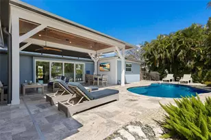 517 70th St, Holmes Beach, FL 34217 - Photo 30