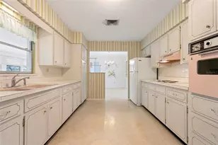 3052 Webber St, Sarasota, FL 34239 - Photo 12