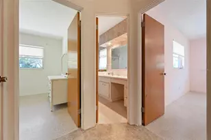 3052 Webber St, Sarasota, FL 34239 - Photo 30