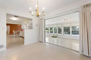 3052 Webber St, Sarasota, FL 34239 - Photo 10