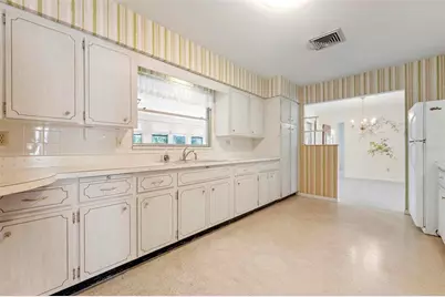 3052 Webber Street, Sarasota, FL 34239 - Photo 12