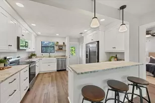 4737 Del Rio Way S, Gulfport, FL 33711 - Photo 14