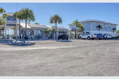 4737 Del Rio Way S, Gulfport, FL 33711 - Photo 32