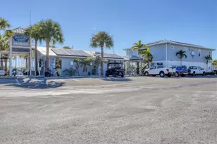 4737 Del Rio Way S, Gulfport, FL 33711 - Photo 32