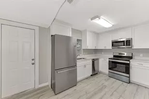1891 Prospect St, Sarasota, FL 34239 - Photo 22