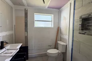 222 W Wentworth St, Englewood, FL 34223 - Photo 16