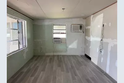 222 W Wentworth Street, Englewood, FL 34223 - Photo 18