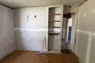 222 W Wentworth St, Englewood, FL 34223 - Photo 12