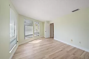 603 Speck Ct, Tampa, FL 33613 - Photo 32