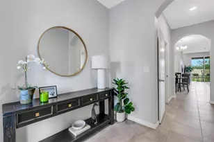 2471 Midnight Pearl Dr, Sarasota, FL 34240 - Photo 6