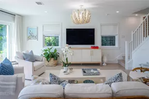 321 Casey Key Rd, Nokomis, FL 34275 - Photo 14