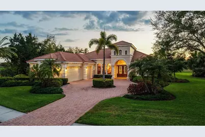 7026 Dominion Lane, Lakewood Ranch, FL 34202 - Photo 2