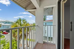 3701 5th Ave, Holmes Beach, FL 34217 - Photo 32