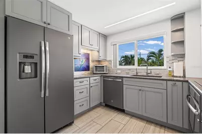 3701 5th Avenue #1, Holmes Beach, FL 34217 - Photo 18