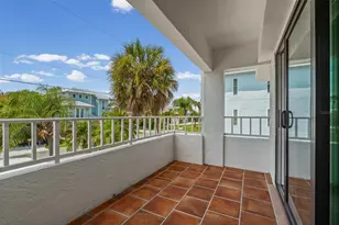 3701 5th Ave, Holmes Beach, FL 34217 - Photo 10